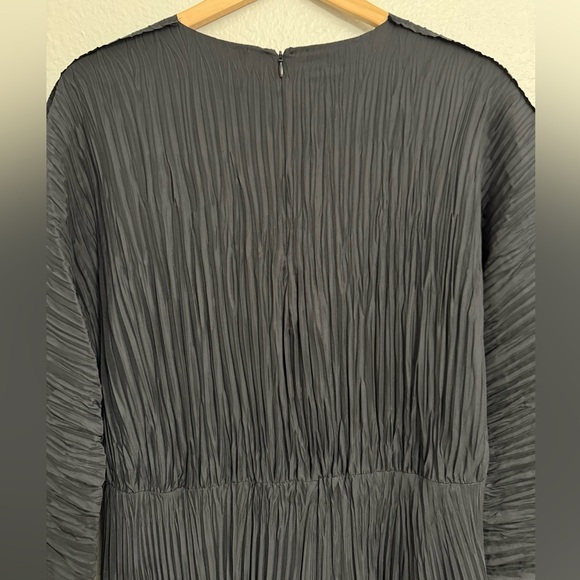 Vince Micro Pleated Black Midi Dress - Picture 10 of 15